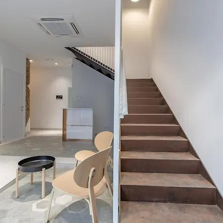 Gorgeous Close To Centre Aparthotel *
