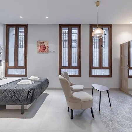 Gorgeous Close To Centre Aparthotel *